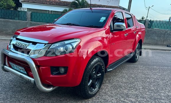 Comprar Usado Isuzu D-MAX Vermelho Carro em Maputo em Maputo Comprar Usado Isuzu D-MAX Vermelho Carro em Maputo em Maputo