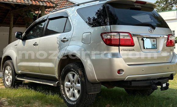 Comprar Usado Toyota Fortuner Other Carro em Maputo em Maputo