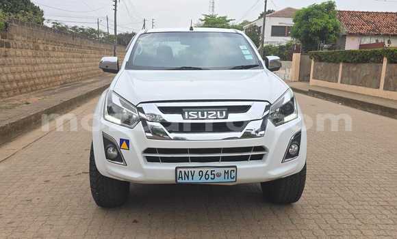 Comprar Usado Isuzu D-MAX Branco Carro em Maputo em Maputo Comprar Usado Isuzu D-MAX Branco Carro em Maputo em Maputo