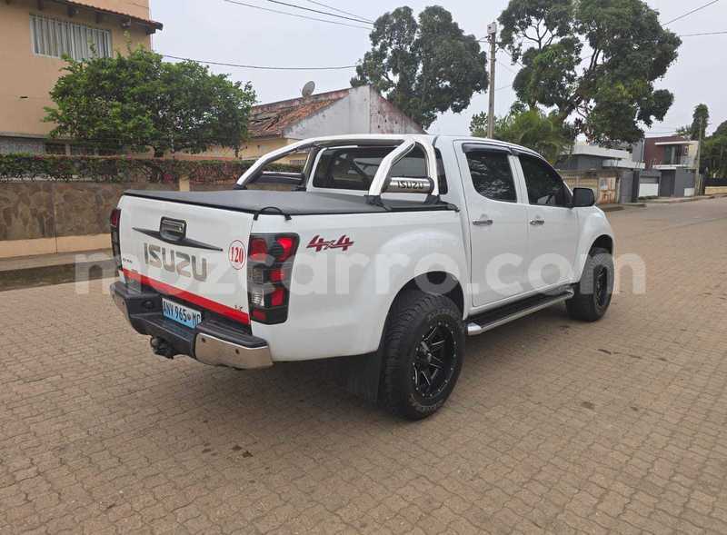 Big with watermark isuzu d max maputo maputo 41371