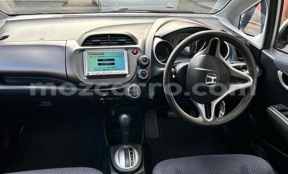 Comprar Usado Honda Fit Prata Carro em Maputo em Maputo Comprar Usado Honda Fit Prata Carro em Maputo em Maputo