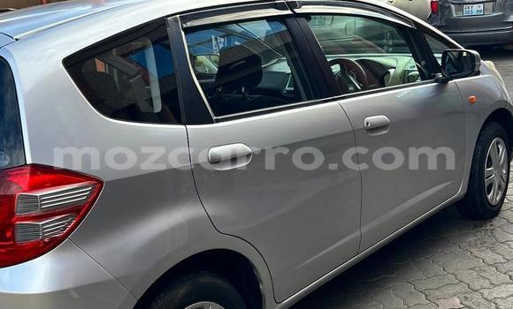 Comprar Usado Honda Fit Prata Carro em Maputo em Maputo Comprar Usado Honda Fit Prata Carro em Maputo em Maputo