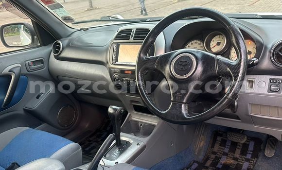 Comprar Usado Toyota RAV4 Branco Carro em Maputo em Maputo Comprar Usado Toyota RAV4 Branco Carro em Maputo em Maputo