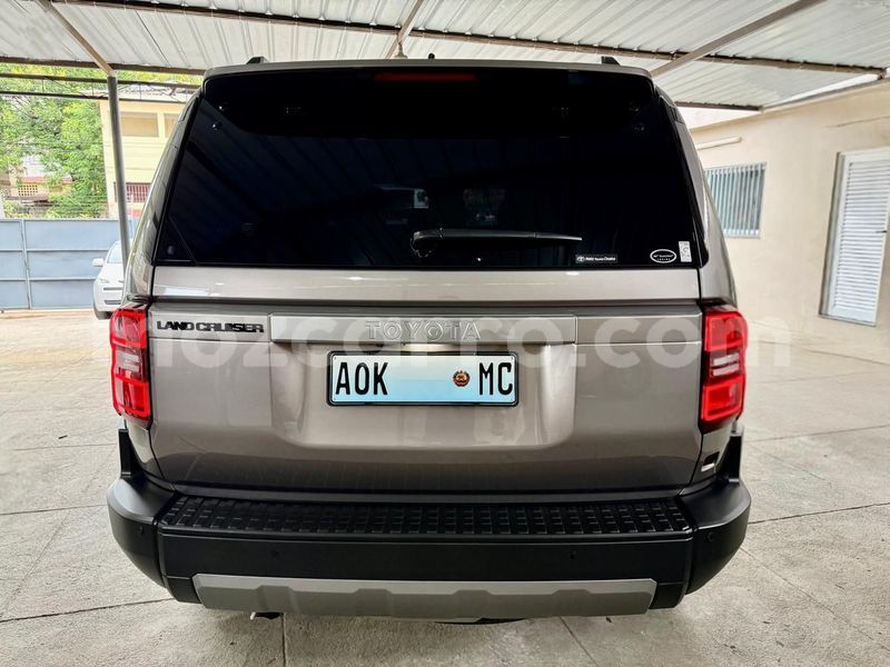 Big with watermark toyota land cruiser prado maputo maputo 41385