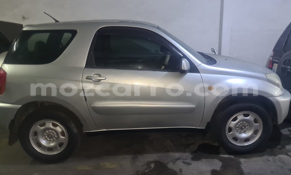 Comprar Usado Toyota RAV4 Prata Carro em Maputo em Maputo Comprar Usado Toyota RAV4 Prata Carro em Maputo em Maputo