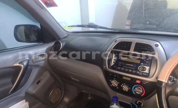 Comprar Usado Toyota RAV4 Prata Carro em Maputo em Maputo Comprar Usado Toyota RAV4 Prata Carro em Maputo em Maputo