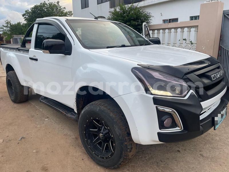 Big with watermark isuzu d max maputo maputo 41388