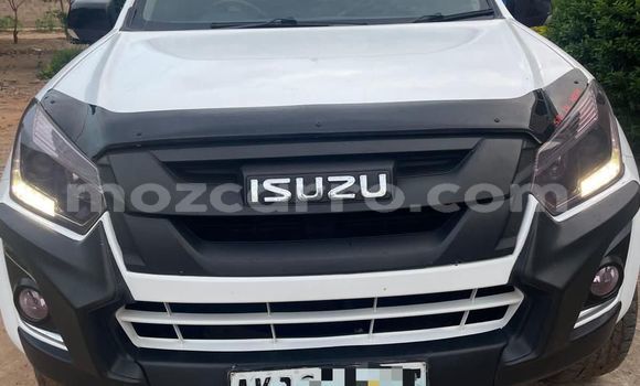 Comprar Usado Isuzu D-MAX Branco Carro em Maputo em Maputo Comprar Usado Isuzu D-MAX Branco Carro em Maputo em Maputo