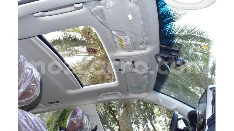 Big with watermark toyota land cruiser cabo delgado import dubai 6319