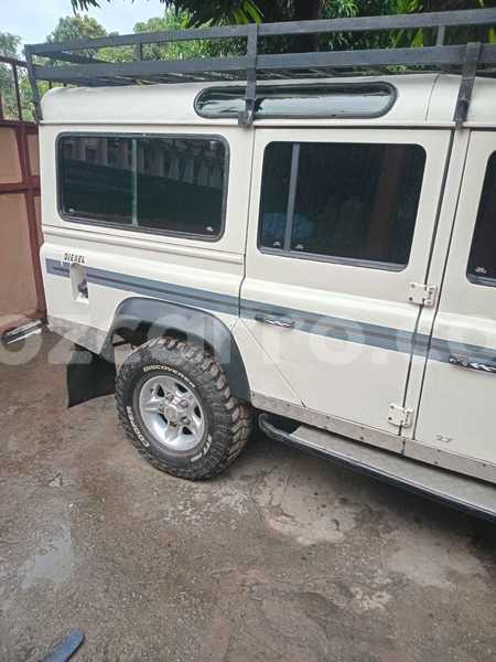 Big with watermark land rover defender maputo maputo 41397