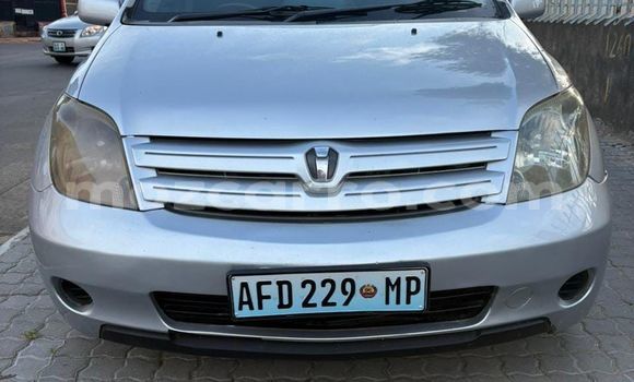 Tenga Tsaru Toyota IST Zvimwe Mota in Maputo in Maputo