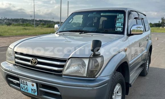 Comprar Usado Toyota Land Cruiser Prado Branco Carro em Maputo em Maputo