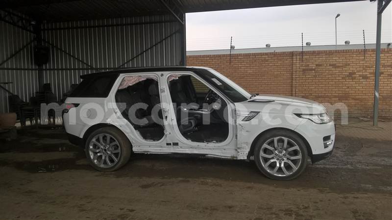 Big with watermark range rover range rover maputo maputo 41415