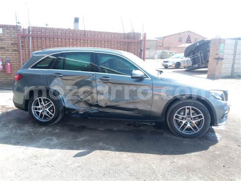 Big with watermark mercedes benz glc 250d maputo maputo 41416