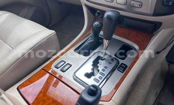Comprar Usado Toyota Land Cruiser Branco Carro em Maputo em Maputo Comprar Usado Toyota Land Cruiser Branco Carro em Maputo em Maputo