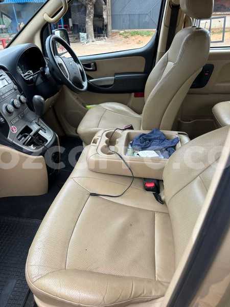 Big with watermark hyundai h1 maputo maputo 41421