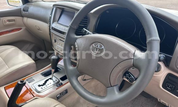 Comprar Usado Toyota Land Cruiser Prado Branco Carro em Maputo em Maputo Comprar Usado Toyota Land Cruiser Prado Branco Carro em Maputo em Maputo