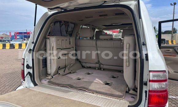 Comprar Usado Toyota Land Cruiser Prado Branco Carro em Maputo em Maputo Comprar Usado Toyota Land Cruiser Prado Branco Carro em Maputo em Maputo