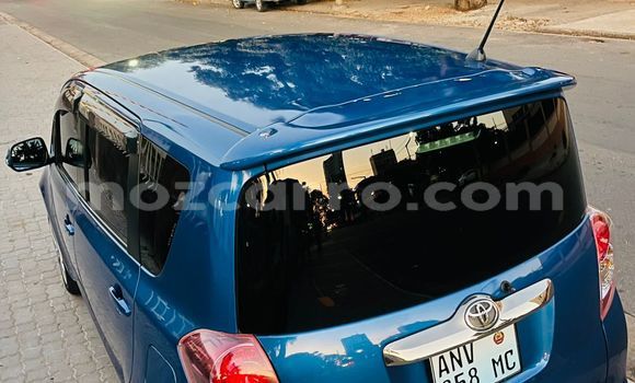 Comprar Usado Toyota Ractis Azul Carro em Maputo em Maputo Comprar Usado Toyota Ractis Azul Carro em Maputo em Maputo