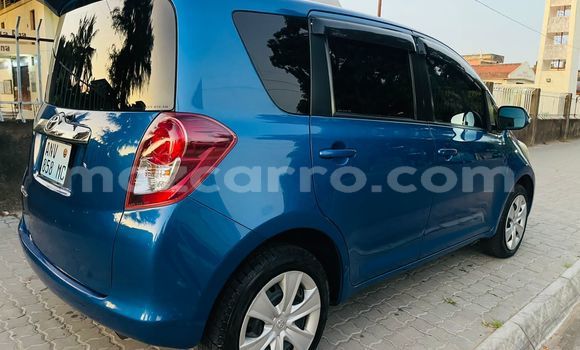 Comprar Usado Toyota Ractis Azul Carro em Maputo em Maputo Comprar Usado Toyota Ractis Azul Carro em Maputo em Maputo