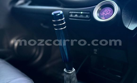 Nunua Ilio tumika Honda Fit Bluu Gari ndani ya Maputo nchini Maputo Nunua Ilio tumika Honda Fit Bluu Gari ndani ya Maputo nchini Maputo