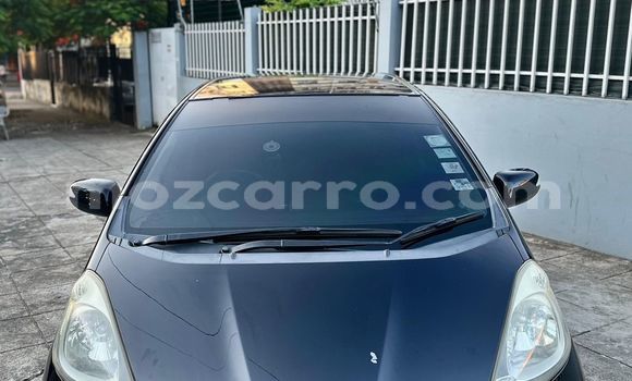 Nunua Ilio tumika Honda Fit Bluu Gari ndani ya Maputo nchini Maputo Nunua Ilio tumika Honda Fit Bluu Gari ndani ya Maputo nchini Maputo