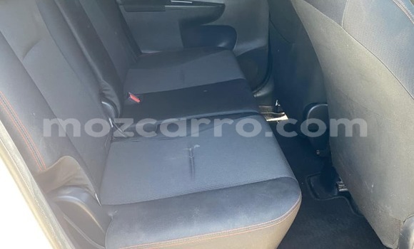 Comprar Importar Toyota Ractis Branco Carro em Maputo em Maputo Comprar Importar Toyota Ractis Branco Carro em Maputo em Maputo