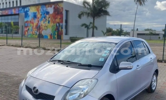 Comprar Usado Toyota Vitz Other Carro em Dondo em Sofala Comprar Usado Toyota Vitz Other Carro em Dondo em Sofala