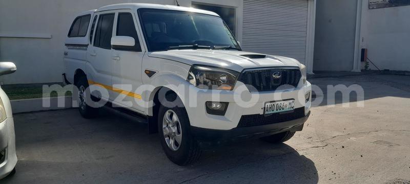 Big with watermark mahindra armada maputo maputo 41471