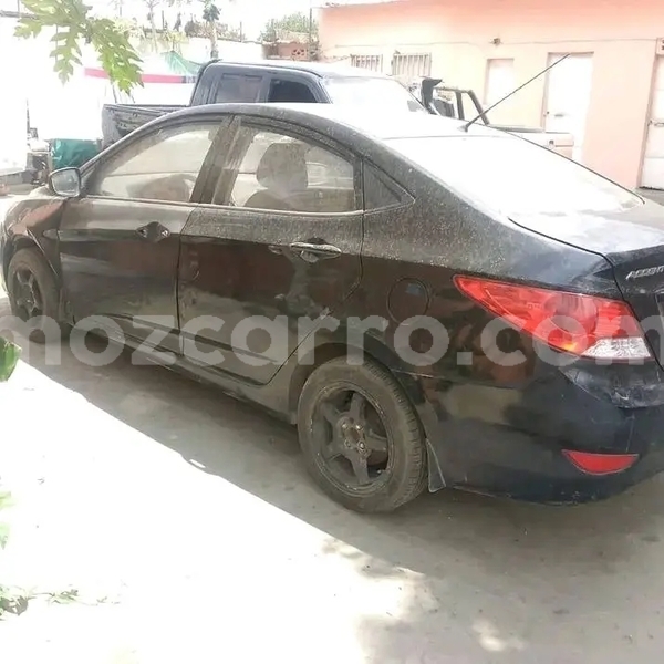 Big with watermark hyundai accent tete chiuta 41473