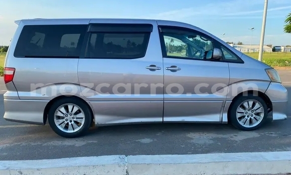 Comprar Usado Toyota Alphard Other Carro em Búzi em Sofala Comprar Usado Toyota Alphard Other Carro em Búzi em Sofala