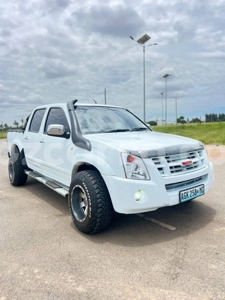 Big with watermark isuzu kb manica chimoio 41477