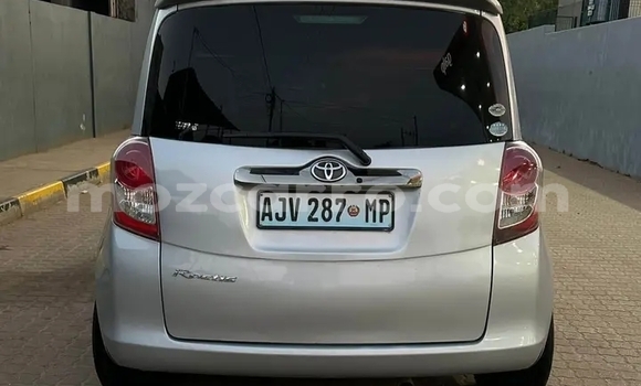 Comprar Usado Toyota Ractis Other Carro em Chiuta em Tete Comprar Usado Toyota Ractis Other Carro em Chiuta em Tete