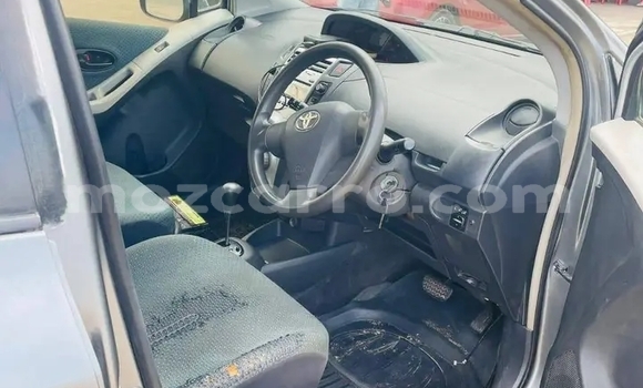 Comprar Usado Toyota Vitz Other Carro em Chinde em Zambezia Comprar Usado Toyota Vitz Other Carro em Chinde em Zambezia