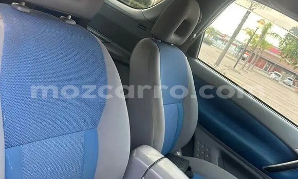 Comprar Usado Toyota RAV4 Branco Carro em Chibuto em Gaza Comprar Usado Toyota RAV4 Branco Carro em Chibuto em Gaza