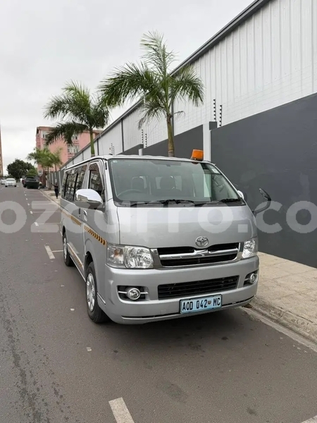 Big with watermark toyota hiace gaza chigubo 41496