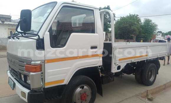 Comprar Usado Toyota Dyna Branco Carro em Maputo em Maputo Comprar Usado Toyota Dyna Branco Carro em Maputo em Maputo