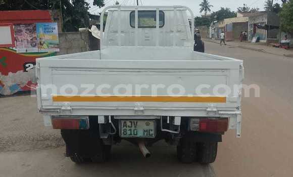 Comprar Usado Toyota Dyna Branco Carro em Maputo em Maputo Comprar Usado Toyota Dyna Branco Carro em Maputo em Maputo