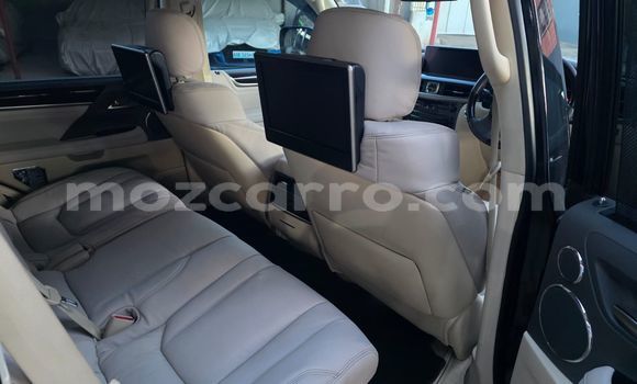 Comprar Usado Toyota Land Cruiser Preto Carro em Maputo em Maputo Comprar Usado Toyota Land Cruiser Preto Carro em Maputo em Maputo