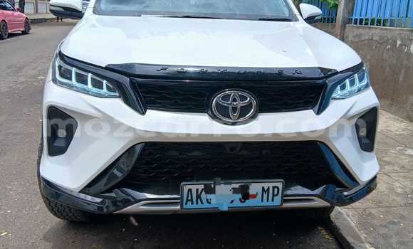 Comprar Usado Toyota Fortuner Branco Carro em Maputo em Maputo Comprar Usado Toyota Fortuner Branco Carro em Maputo em Maputo