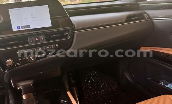 Comprar Usado Lexus ES 300 Preto Carro em Maputo em Maputo Comprar Usado Lexus ES 300 Preto Carro em Maputo em Maputo