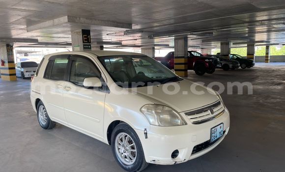 Comprar Usado Toyota Raum Other Carro em Maputo em Maputo
