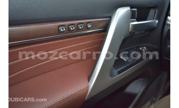Comprar Importar Toyota Land Cruiser Preto Carro em Import - Dubai em Cabo Delgado Comprar Importar Toyota Land Cruiser Preto Carro em Import - Dubai em Cabo Delgado