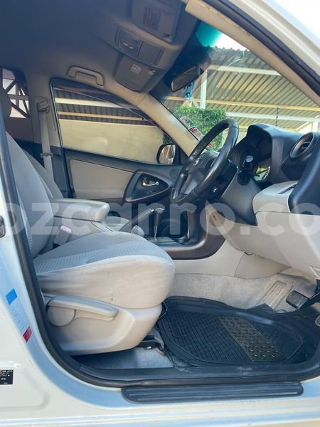 Big with watermark toyota vanguard maputo maputo 41567