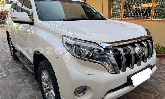 Comprar Usado Toyota Land Cruiser Prado Branco Carro em Maputo em Maputo