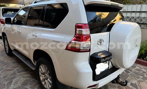 Comprar Usado Toyota Land Cruiser Prado Branco Carro em Maputo em Maputo Comprar Usado Toyota Land Cruiser Prado Branco Carro em Maputo em Maputo