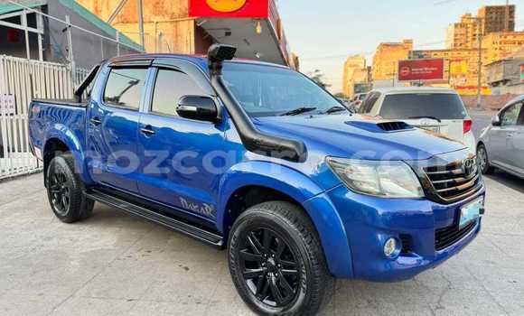 Nunua Ilio tumika Toyota Hilux Bluu Gari ndani ya Maputo nchini Maputo Nunua Ilio tumika Toyota Hilux Bluu Gari ndani ya Maputo nchini Maputo
