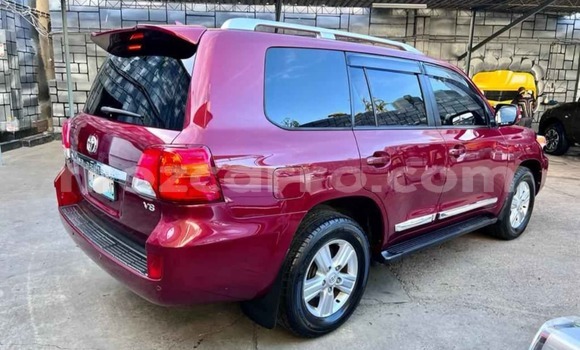 Comprar Usado Toyota Land Cruiser Vermelho Carro em Maputo em Maputo Comprar Usado Toyota Land Cruiser Vermelho Carro em Maputo em Maputo