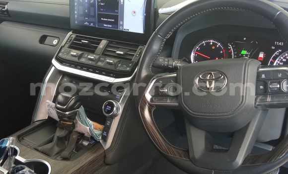 Comprar Usado Toyota Land Cruiser Branco Carro em Maputo em Maputo Comprar Usado Toyota Land Cruiser Branco Carro em Maputo em Maputo
