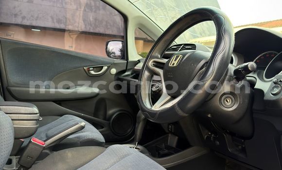 Comprar Usado Honda Fit Azul Carro em Maputo em Maputo Comprar Usado Honda Fit Azul Carro em Maputo em Maputo